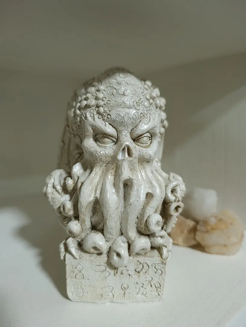 Cthulhu’s Curse – Ancient Sea God Statue