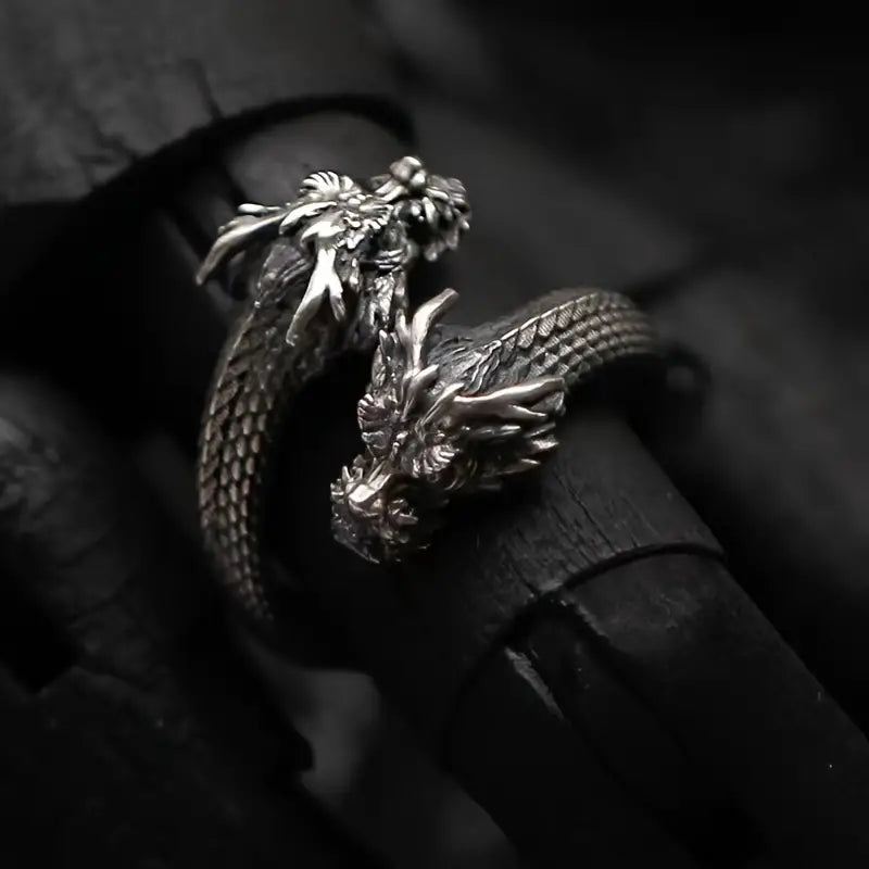 Double Dragon Head Ring