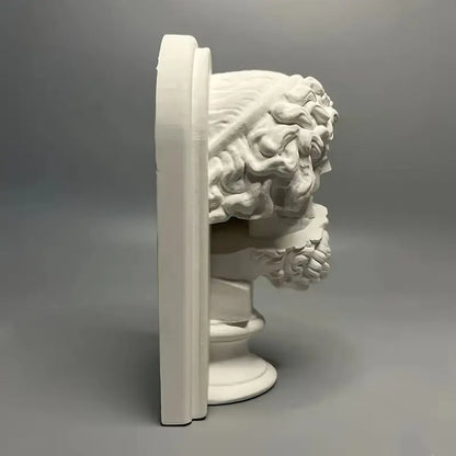 The Mask of the Forgotten King Statue