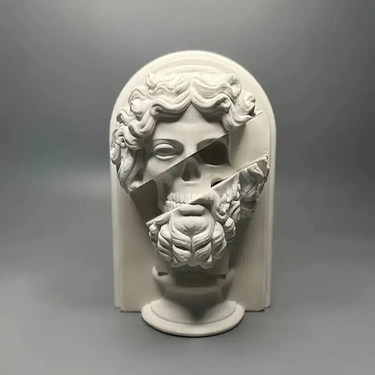 The Mask of the Forgotten King Statue