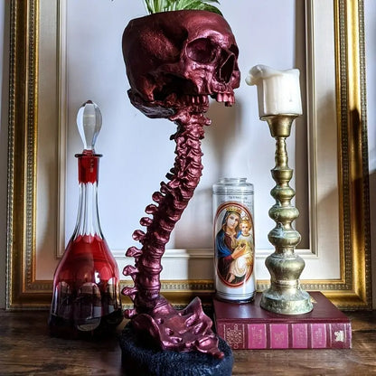 The Spine of the Fallen Captain Statue